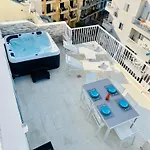 Poseidon Court Penthouse Superior * خليج سانت بول