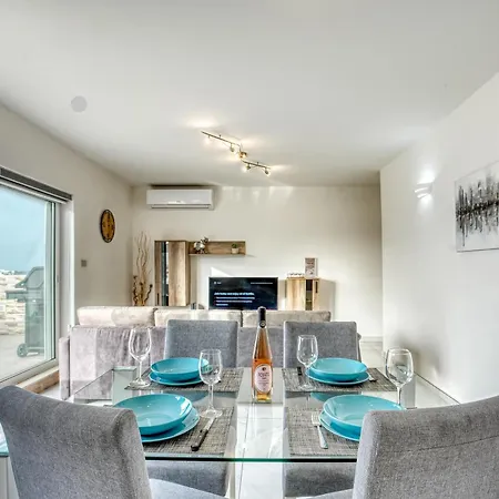 Poseidon Court Penthouse Superior