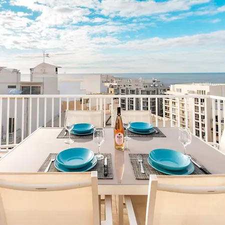 Poseidon Court Penthouse Superior Appartamento