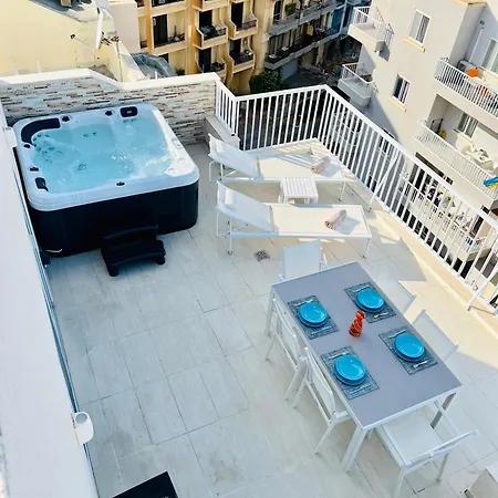 Poseidon Court Penthouse Superior * 圣保罗湾城