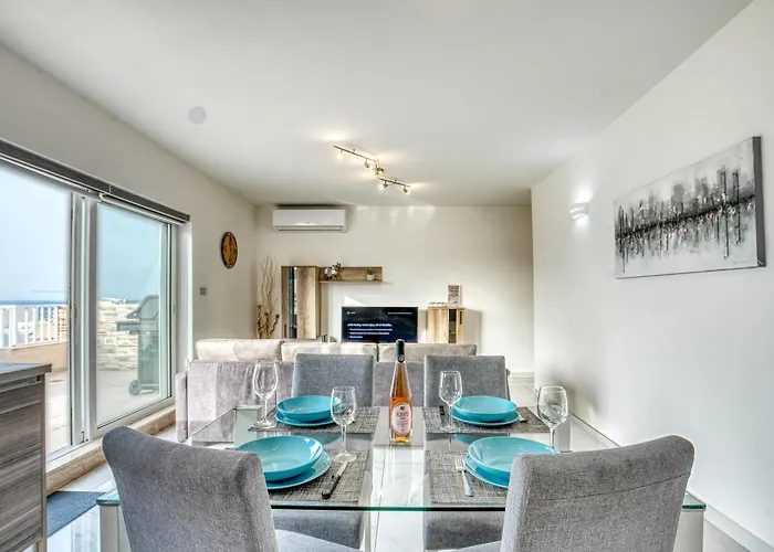 Poseidon Court Penthouse Superior