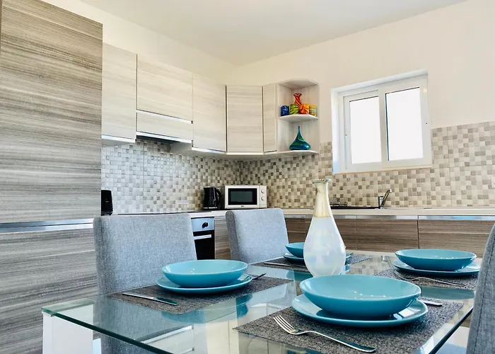 Apartamento Poseidon Court Penthouse Superior St Paul's Bay